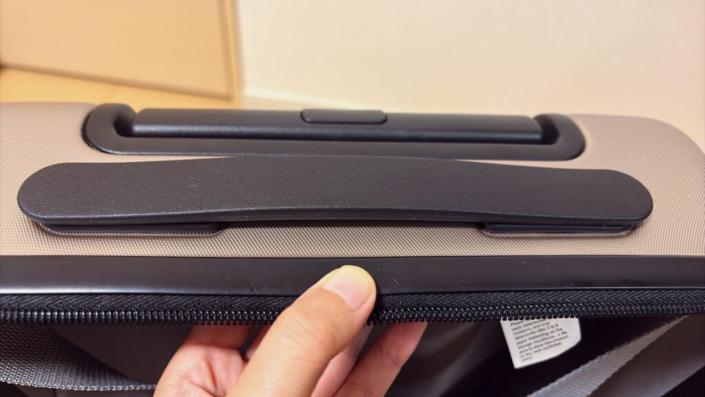 無印良品のキャリーバッグのハンドル部分を交換した